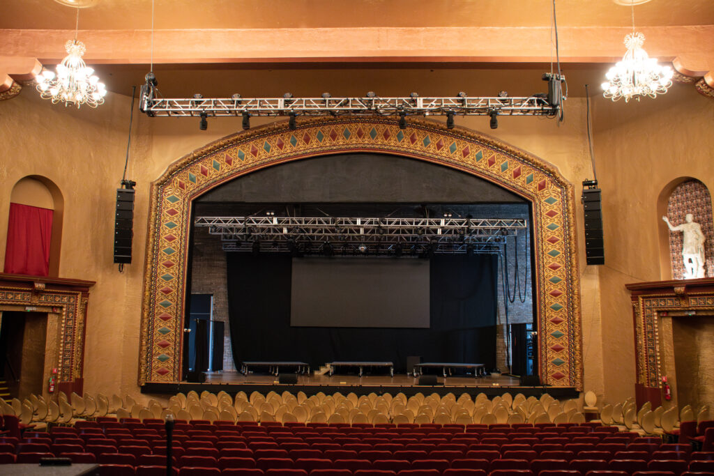 Theatre Des Plaines Theatre All Tech Decorating